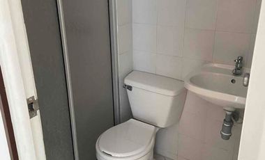 ARRIENDO APTO SANTA MONICA DEL TEJAR.  Sector cacique el tejar $ 1.700.000 con administración