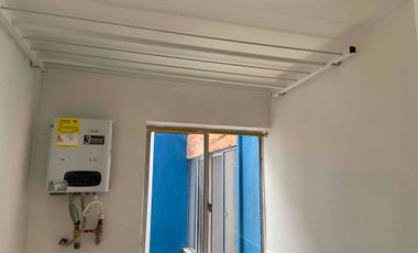 ARRIENDO APTO SANTA MONICA DEL TEJAR.  Sector cacique el tejar $ 1.700.000 con administración