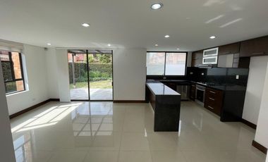 ARRIENDO CASA CAJICA -