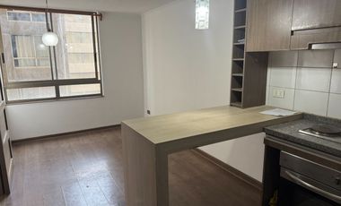Arriendo Depto 1D – Metro U. de Chile – 32 m²