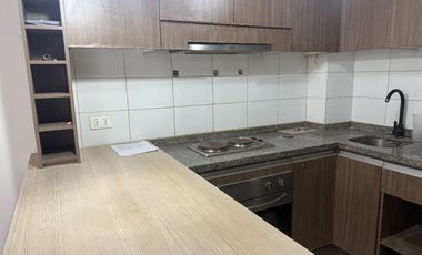 Arriendo Depto 1D – Metro U. de Chile – 32 m²