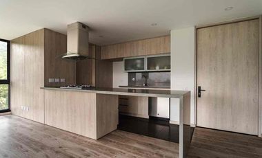 VENTA HERMOSO APARTAMENTO ALTOS DEL POBLADO MAZZANTI