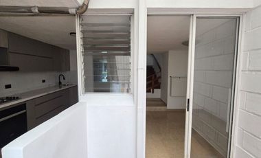 VENTA CASA ENVIGADO LAS ANTILLAS PARTE BAJA