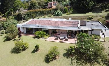 VENTA CASA CAMPESTRE GUARNE LA CLARITA