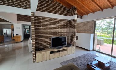 VENTA CASA CAMPESTRE GUARNE LA CLARITA