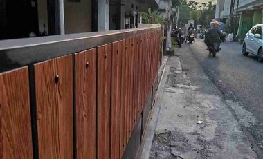 kontrakan pinggir jalan 3 kamar tidur