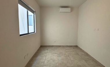 Renta Casa en Residencial Alina, zona Carretera Nacional, Monterrey