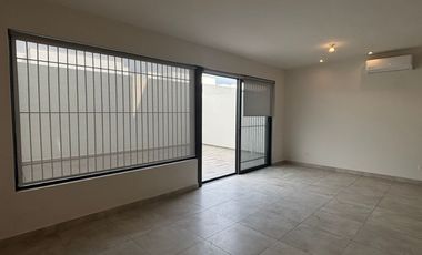 Renta Casa en Residencial Alina, zona Carretera Nacional, Monterrey