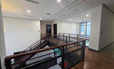 SE RENTA CASA RESIDENCIA DE LUJO CON ALBERCA