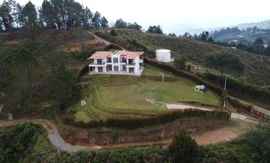 VENTA CASA CAMPESTRE GUARNE SAN ISIDRO