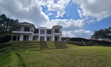 VENTA CASA CAMPESTRE GUARNE SAN ISIDRO