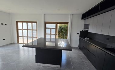 VENTA CASA CAMPESTRE GUARNE SAN ISIDRO