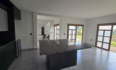 VENTA CASA CAMPESTRE GUARNE SAN ISIDRO
