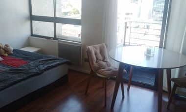 Hermoso Home Studio amoblado en el corazón de Santiago – Oportunidad por viaje