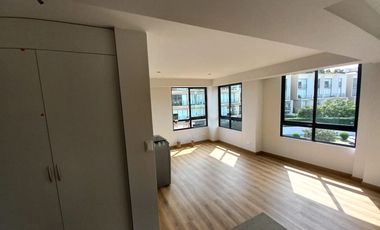 VENDO HERMOSO DEPARTAMENTO DE ESTRENO -  FRENTE A PARQUE EN SURCO- LIMITE CON MIRAFLORES -  CALLE PAJATEN CDRA 1 - FRENTE AL RANCHO
