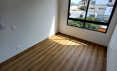 VENDO HERMOSO DEPARTAMENTO DE ESTRENO -  FRENTE A PARQUE EN SURCO- LIMITE CON MIRAFLORES -  CALLE PAJATEN CDRA 1 - FRENTE AL RANCHO