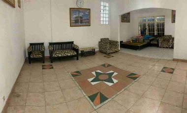 Rumah Besar Harga Menarik di Gunung Batu-Jarang Ada