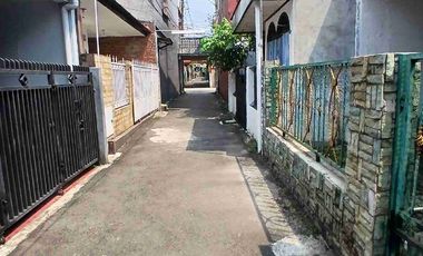 Jual cepat  Rumah dibawah Njop Perumnas Klender Jakarta timur