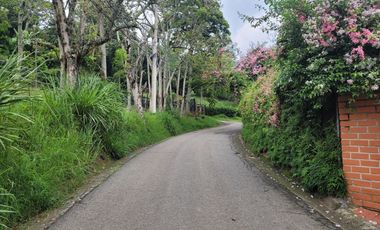 VENTA CASA CAMPESTRE GIRARDOTA