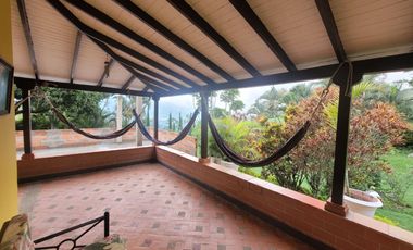 VENTA CASA CAMPESTRE GIRARDOTA