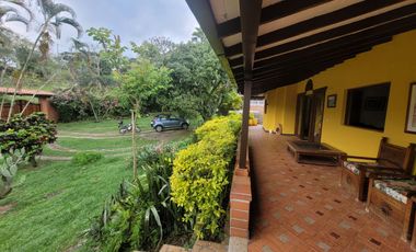 VENTA CASA CAMPESTRE GIRARDOTA