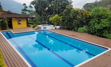VENTA CASA CAMPESTRE GIRARDOTA