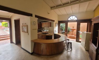 VENTA CASA CAMPESTRE GIRARDOTA