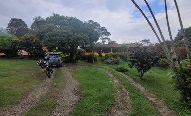VENTA CASA CAMPESTRE GIRARDOTA