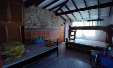 VENTA CASA CAMPESTRE GIRARDOTA