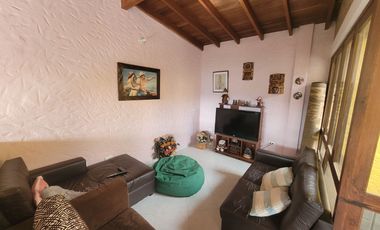 VENTA CASA CAMPESTRE GIRARDOTA
