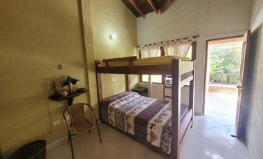 VENTA CASA CAMPESTRE GIRARDOTA