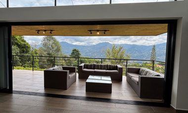 VENTA CASA CAMPESTRE COPACABANA