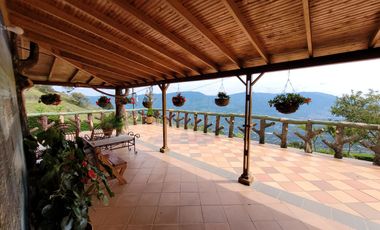 VENTA CASA CAMPESTRE COPACABANA