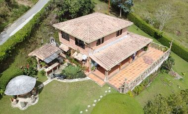 VENTA CASA CAMPESTRE COPACABANA