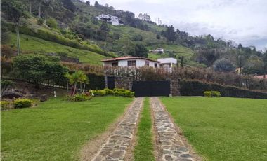VENTA CASA CAMPESTRE COPACABANA