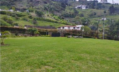VENTA CASA CAMPESTRE COPACABANA
