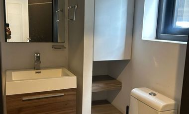 SUITE AMUEBLADA EN ADAMANT 2