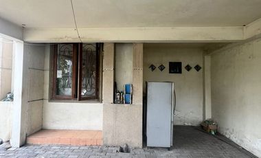 Jual cepat rumah SHM di Jemur Andayani, HOOK,  bagus untuk usaha