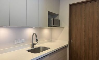 Departamento en Renta 1R en ZONA SUR (Torre Altana) Monterrey, NL.
