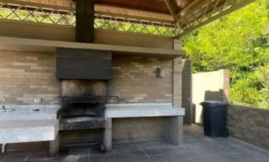 Se arrienda departamento en Eduardo Titus,  2 dormitorios en suite , 2 baños, 1 estacionamiento, 1 bodega $ 450.000