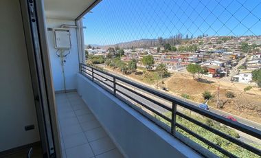 Se arrienda departamento en Eduardo Titus,  2 dormitorios en suite , 2 baños, 1 estacionamiento, 1 bodega $ 450.000
