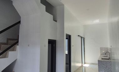 Rumah Minimalis Bangunan Baru di Harapan Indah Harga Masih Bisa Nego!