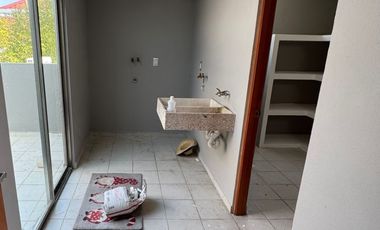 Casa con alberca y 3 recámaras en renta en La Tampiquera, Boca del Río