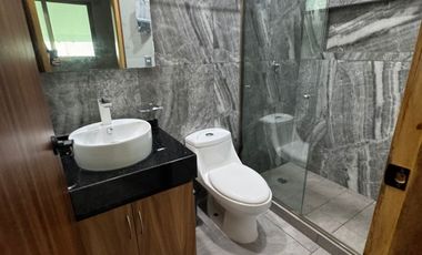 Casa con alberca y 3 recámaras en renta en La Tampiquera, Boca del Río