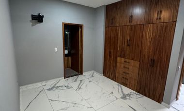 Casa con alberca y 3 recámaras en renta en La Tampiquera, Boca del Río