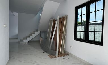 DIJUAL CEPAT RUMAH DI TAMAN SURYA 5