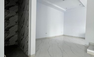 DIJUAL CEPAT RUMAH DI TAMAN SURYA 5