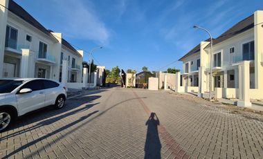 Disewakan Rumah 2Lt Greenland Menganti – Dekat Citraland
