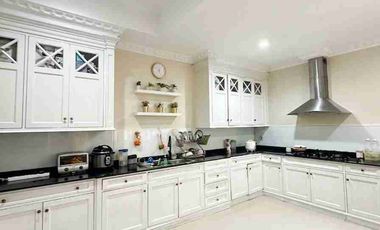 JUAL CEPAT MURAH RUMAH GREEN GARDEN MEWAH CANTIK ADA SWIMMING POOL