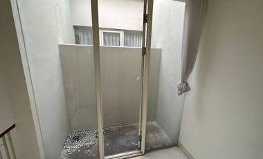 Sewa Kontrakan Rumah di Grand Pakuwon Harga Murah Dekat Margomulyo Surabaya Barat Tahunan Perumahan Per 2026 Dibawah 40 Juta